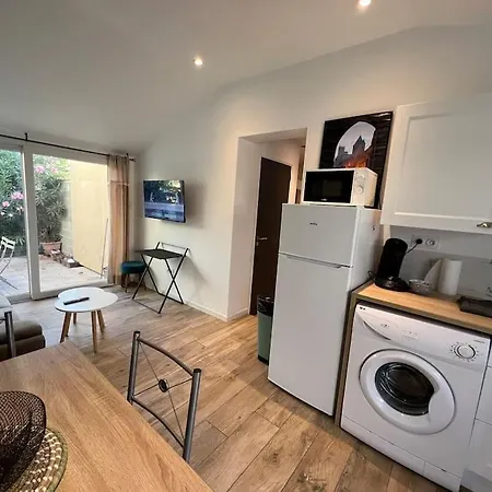 Le Duo Cosy Parking Apartment *